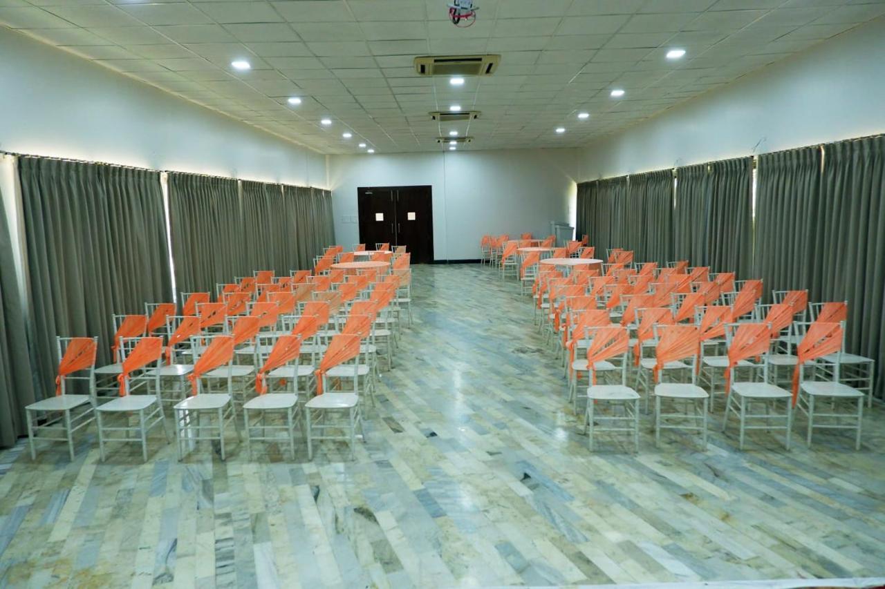 Caves County Resort Malegaon Exterior photo