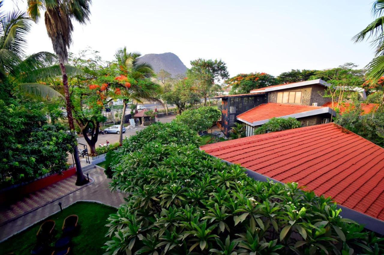 Caves County Resort Malegaon Exterior photo